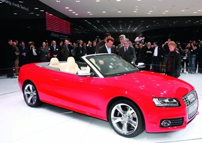 “Sao” ghé gian hàng Audi tại Triển lãm Geneva - 2