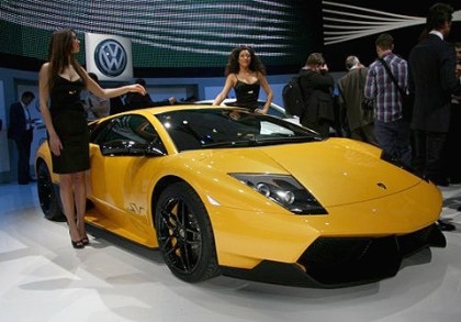 Lamborghini bắt đầu nếm mùi ế ẩm - 1 Lamborghini bắt đầu nếm mùi ế ẩm - 1