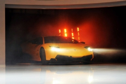 Lamborghini Murcielago LP670-4 SV - Siêu nhẹ, siêu tốc - 2 Lamborghini Murcielago LP670-4 SV - Siêu nhẹ, siêu tốc - 2