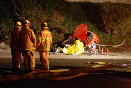 Ferrari gãy đôi, một người thiệt mạng - 7