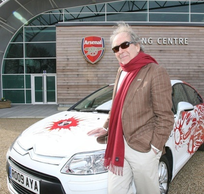 “Xế” độ cho fan của Arsenal - 9