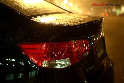 Kia Forte: Khi ưu tiên hàng đầu là xe “ăn” ít xăng! - 7 Kia Forte: Khi ưu tiên hàng đầu là xe “ăn” ít xăng! - 7