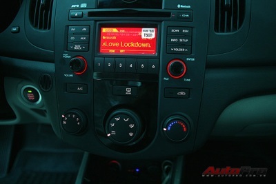 Kia Forte: Khi ưu tiên hàng đầu là xe “ăn” ít xăng! - 17 Kia Forte: Khi ưu tiên hàng đầu là xe “ăn” ít xăng! - 17