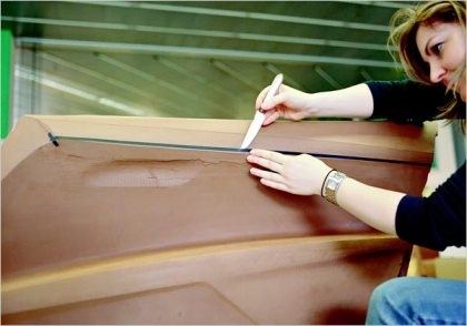 Khi phái đẹp thiết kế xe hơi - 3 Khi phái đẹp thiết kế xe hơi - 3