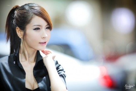 Rạng rỡ sàn triển lãm ô tô Seoul 2009 (3) - 3 Rạng rỡ sàn triển lãm ô tô Seoul 2009 (3) - 3