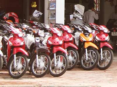 Xe máy Honda ầm ầm tăng giá - 1 Xe máy Honda ầm ầm tăng giá - 1