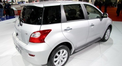 Ô tô “nhái” trên sàn Triển lãm Thượng Hải (1) - 4