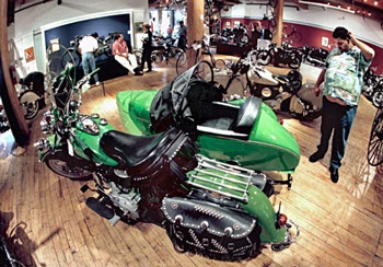 Đối thủ thách thức Harley-Davidson - 3