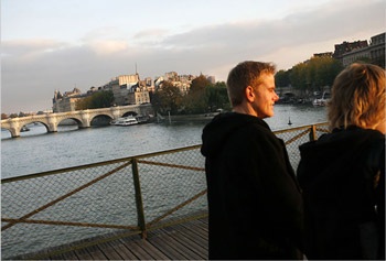 Tham quan "kinh đô ánh sáng" Paris - 4 Tham quan "kinh đô ánh sáng" Paris - 4