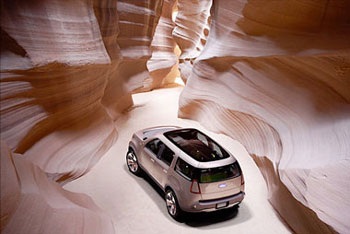 Ford Explorer “hồi sinh” - 2