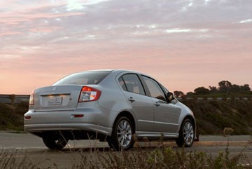 Suzuki SX4 - Một lựa chọn khác - 4 Suzuki SX4 - Một lựa chọn khác - 4