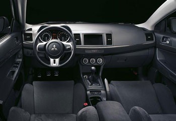 Mitsubishi ra mắt xe Lancer Revolution X - 3