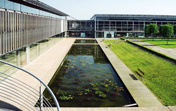 Rolls-Royce Phantom - Một góc nhìn cận cảnh - 1