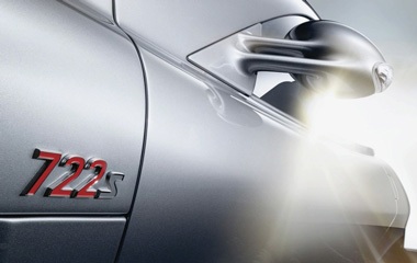 Mercedes SLR McLaren Roadster 722 S lộ diện - 5 Mercedes SLR McLaren Roadster 722 S lộ diện - 5