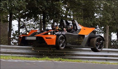 KTM X-Bow lâm nạn trên đường đua Nurburgring - 2