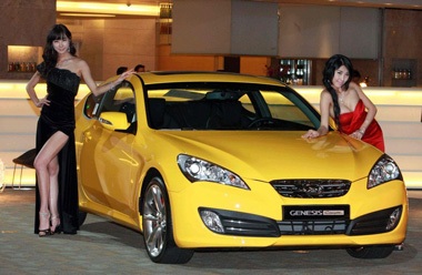Hyundai ra mắt phiên bản Genesis Coupe - 3 Hyundai ra mắt phiên bản Genesis Coupe - 3