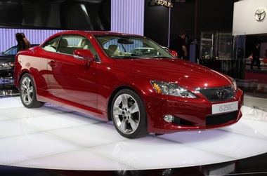 Khi Lexus IS250 bỏ mui - 2 Khi Lexus IS250 bỏ mui - 2