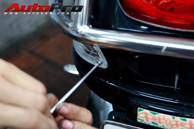 Chống trộm phụ tùng xe Vespa LX  - 4