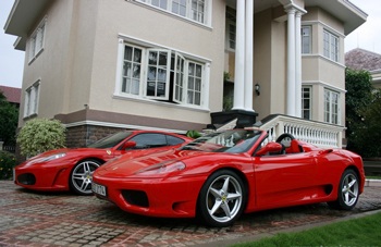 Chiêm ngưỡng bộ 3 siêu xe tại Sài Gòn - 1