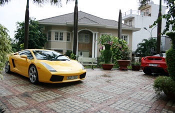 Chiêm ngưỡng bộ 3 siêu xe tại Sài Gòn - 9