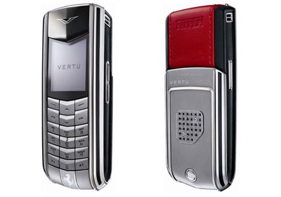 Vertu ra mắt bộ điện thoại Ferrari mới - 3 Vertu ra mắt bộ điện thoại Ferrari mới - 3