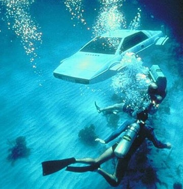 Bán đấu giá xe Lotus của Điệp viên 007  - 3