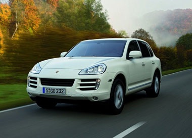 Porsche Cayenne máy dầu giá gần 60.000 USD - 1 Porsche Cayenne máy dầu giá gần 60.000 USD - 1