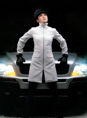 Người đẹp và xe - Không nhất thiết phải hở - 5