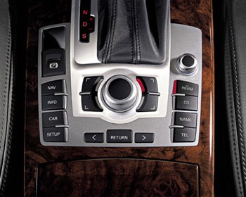 Audi A6 - Sang trọng và mạnh mẽ  - 5