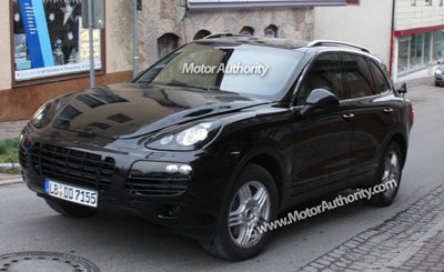 Hé lộ về Porsche Cayenne thế hệ mới - 1 Hé lộ về Porsche Cayenne thế hệ mới - 1