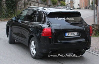 Hé lộ về Porsche Cayenne thế hệ mới - 2 Hé lộ về Porsche Cayenne thế hệ mới - 2