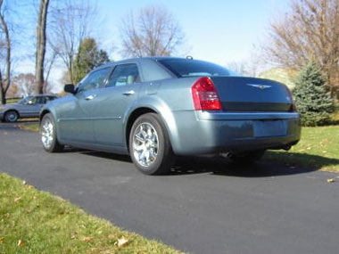 Bán đấu giá xe cũ của tân tổng thống Mỹ - 2