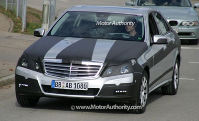 Mercedes E-Class mới lộ diện - 3 Mercedes E-Class mới lộ diện - 3