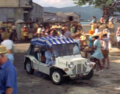 Những chiếc xe giá rẻ trong phim Điệp viên 007 - 5 Những chiếc xe giá rẻ trong phim Điệp viên 007 - 5