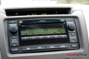 Chọn Toyota Hilux nếu thích hành xác!  - 8