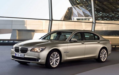 BMW tăng giá xe 7-series - 1 BMW tăng giá xe 7-series - 1