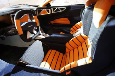 EMM Marussia - Siêu xe đầu tiên của Nga? - 3 EMM Marussia - Siêu xe đầu tiên của Nga? - 3