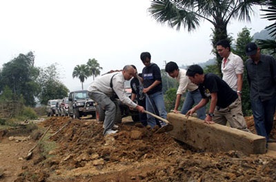 Đi offroad ăn cá tiến vua!  - 8