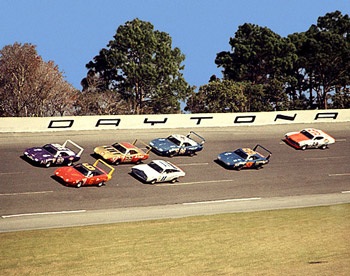 Daytona 500 - "Thánh địa đua xe" - 6
