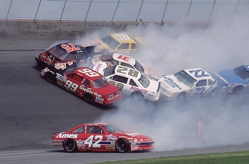 Daytona 500 - "Thánh địa đua xe" - 9