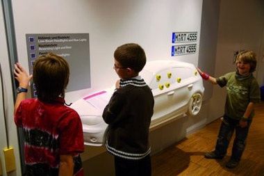 Thăm quan bảo tàng BMW tại Đức - 5 Thăm quan bảo tàng BMW tại Đức - 5