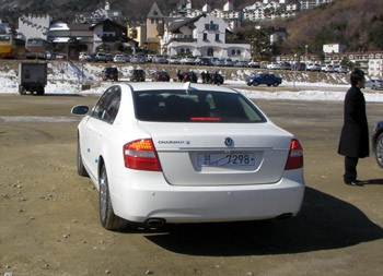 Hình ảnh chiếc xe đắt nhất Hàn Quốc - 2 Hình ảnh chiếc xe đắt nhất Hàn Quốc - 2