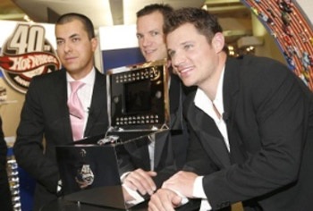 140.000 USD cho một chiếc ô tô…đồ chơi! - 5