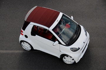 Những mẫu xe thú vị tại Geneva Motor Show  - 7