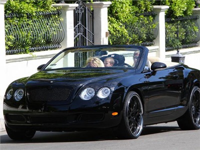 “Sao” nữ xài xe gì? - 8