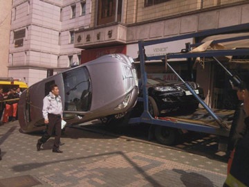 Hai xe Hyundai Genesis lâm nạn  - 5