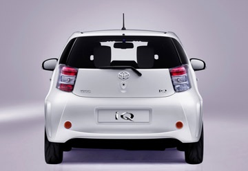 Hình ảnh xe Toyota iQ trên đường thử - 8