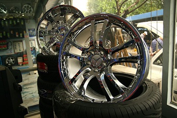 “Độ" la-zăng - Cách làm đẹp xe đơn giản  - 1