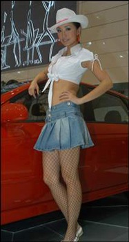 Triển lãm Thượng Hải: người mẫu không "hở" vẫn đắt khách! - 4