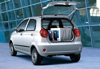 Xe Chevrolet Spark ra mắt thị trường Việt Nam - 6